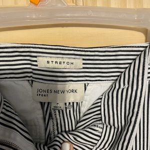 striped black and white cropped dress pants